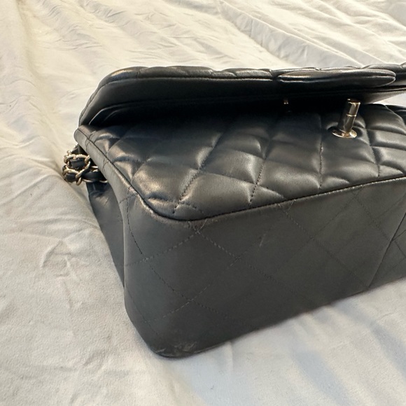 ❌SOLD❌ Authentic Chanel Jumbo Double Flap Dark Gray with Silver Hardware - Picture 9 of 15